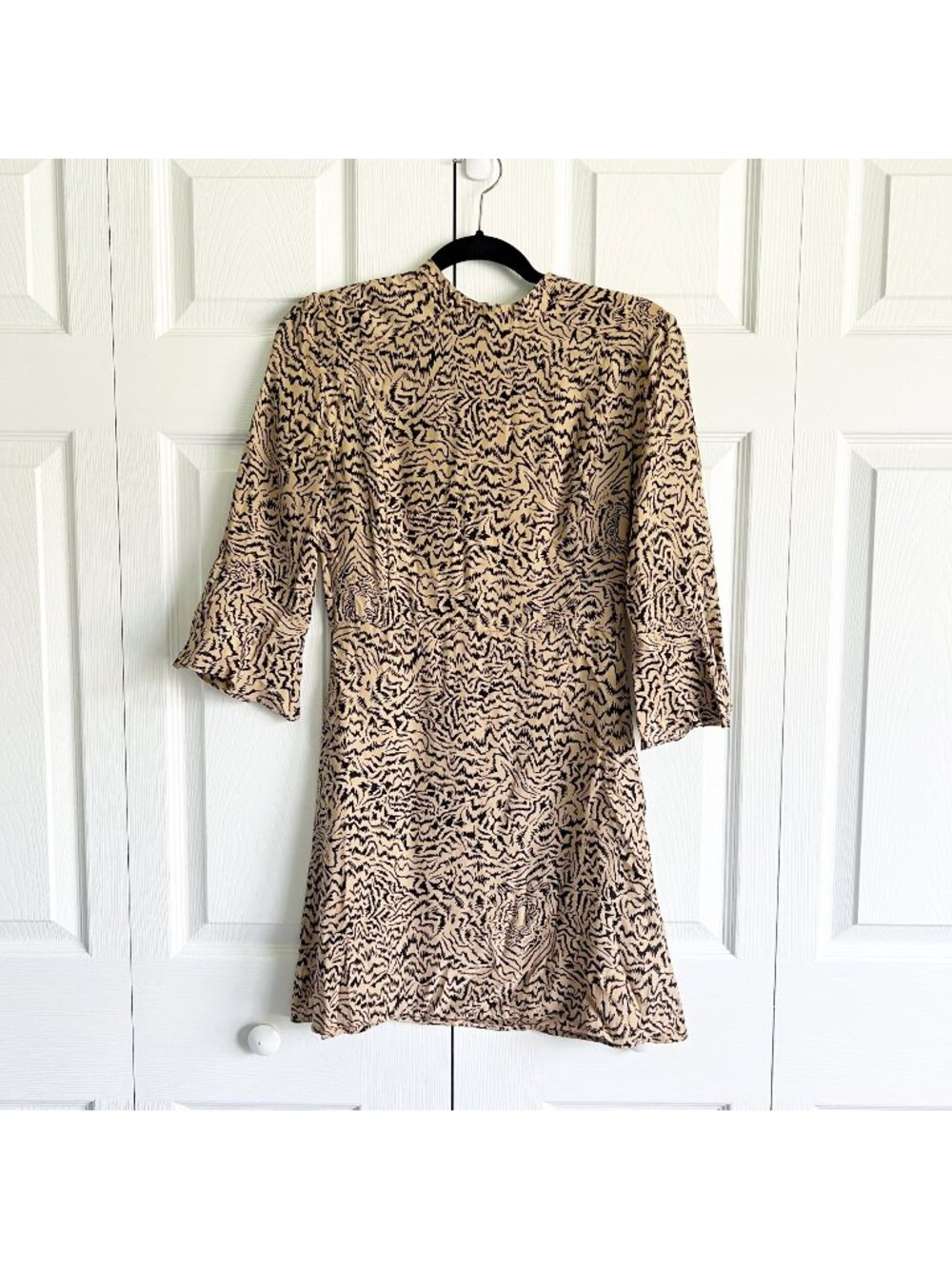 HVN Ashley Bell Sleeve Brown Tiger Print Silk Mini Dress Women's Size 2